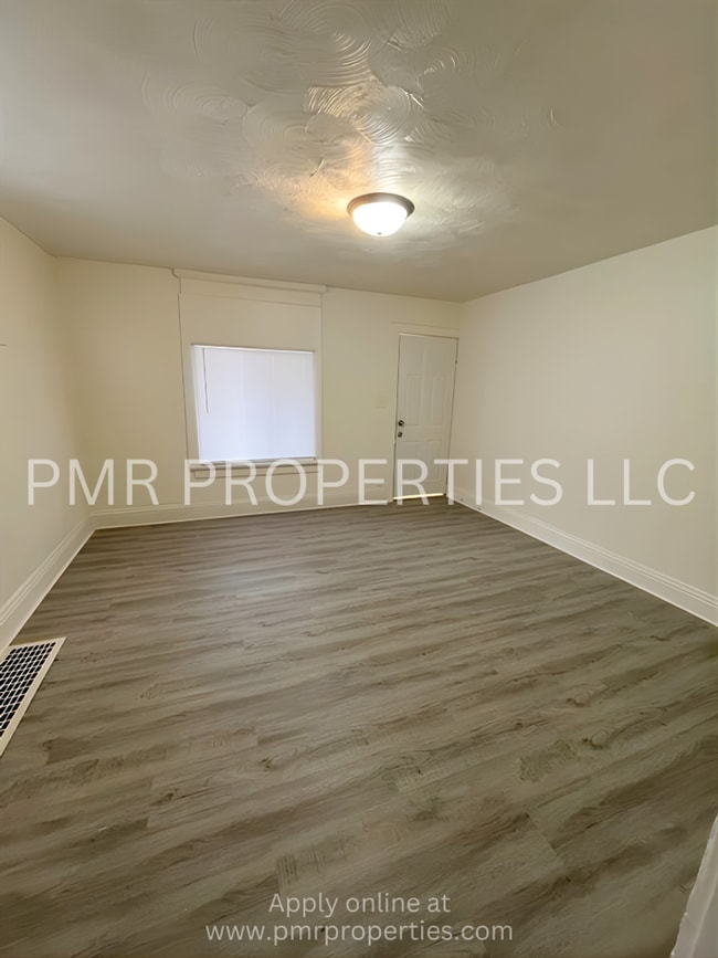 Photo - 3026 Pratt Street Apartment