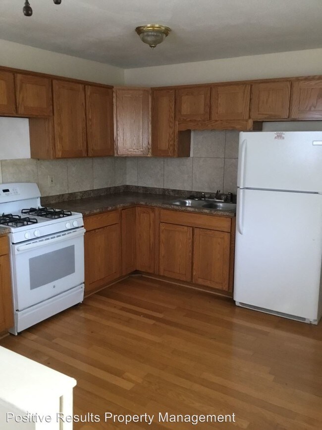 Foto del edificio - 3 br, 1 bath House - 3423 Greendale Ave