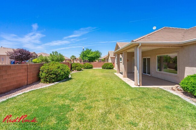 Building Photo - Welcoming 3 Bedroom Home in Hurricane