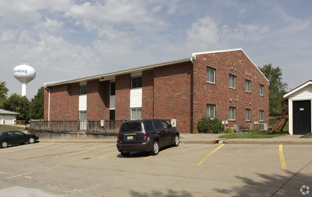 Building Photo - Ben Apartments