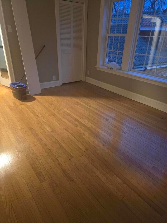 Foto del edificio - 9632 S Charles St