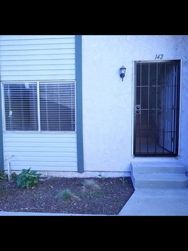2255 Cahuilla St Unit 142, Colton, CA 92324 Condo for Rent in Colton