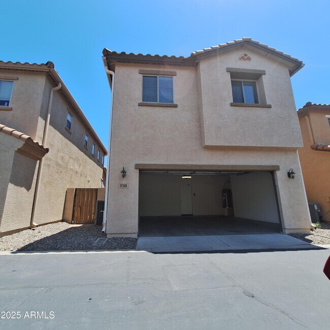 Foto del edificio - 5318 W Chisum Trail