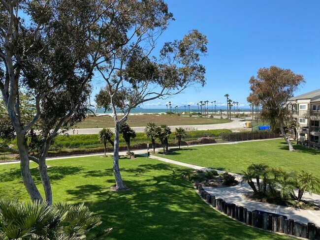 Foto del edificio - Beautiful Condo on the Beach - Surfside II...