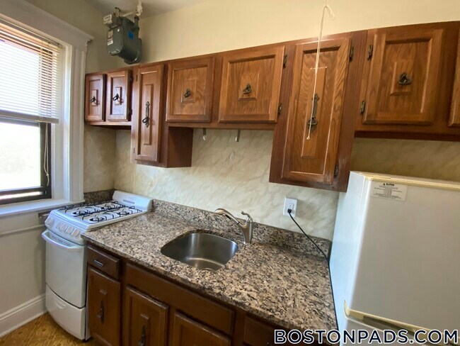 Building Photo - 17-19 Washington St.