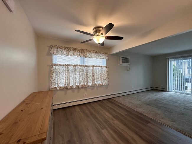 Building Photo - 4525 Elm Ave