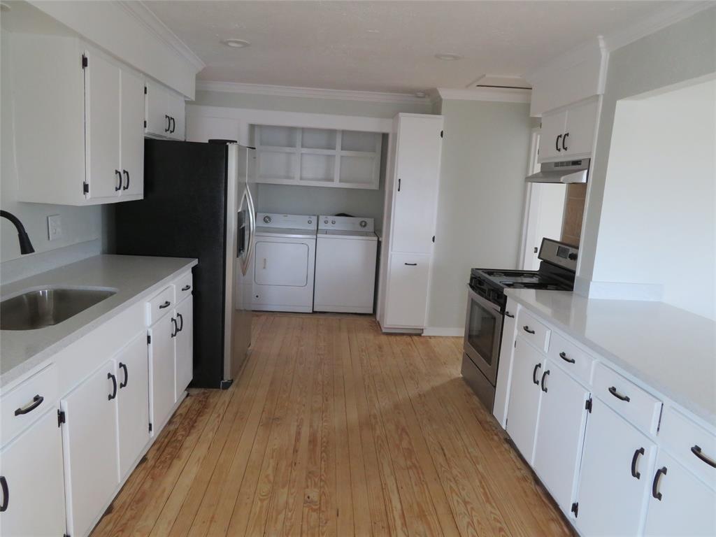 Primary Photo - 5611 Lawson St