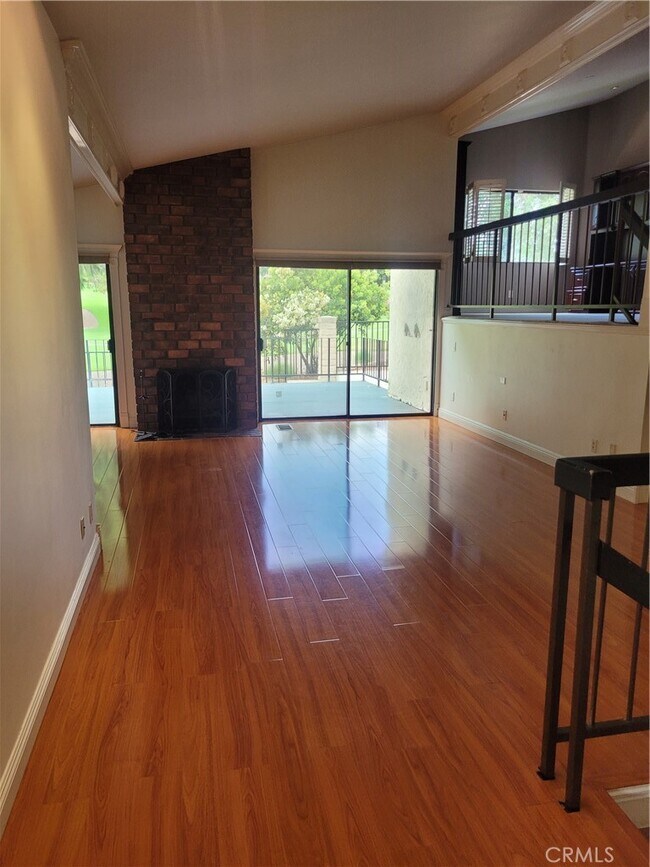 Foto del edificio - 2425 E Curtis Ct