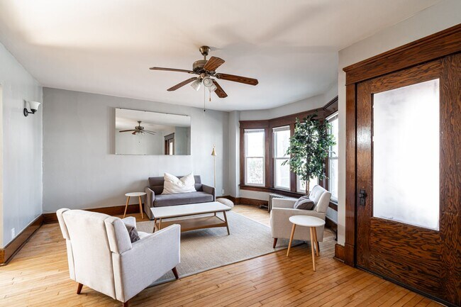 Foto del edificio - Maryland Lower near UWM