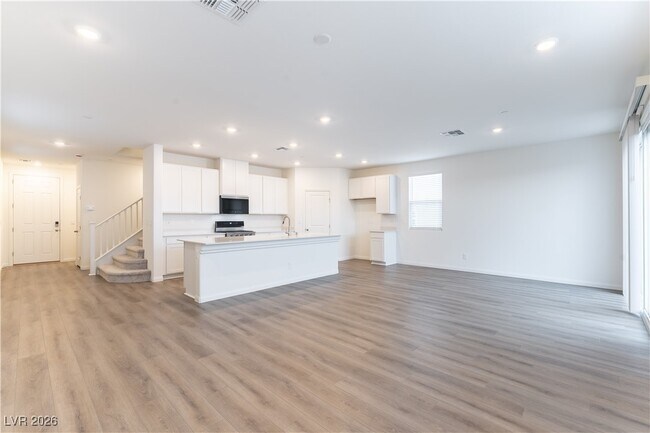 Foto del edificio - 3587 Mascali Ave