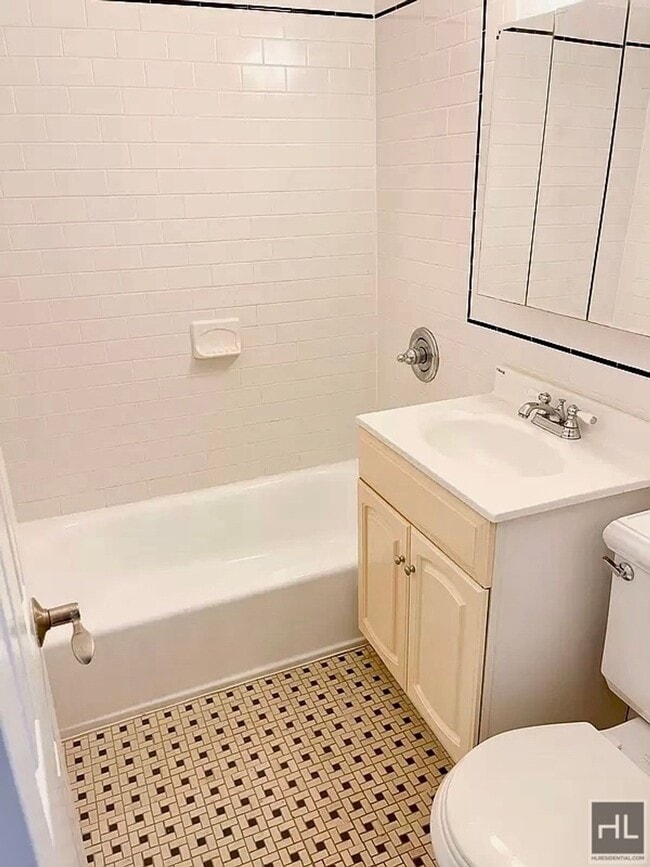 Building Photo - East 84th Street