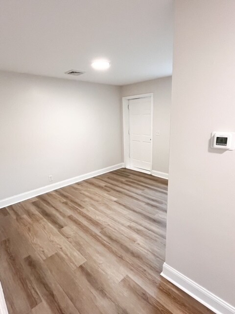 Foto del edificio - 818 Wiggington Rd