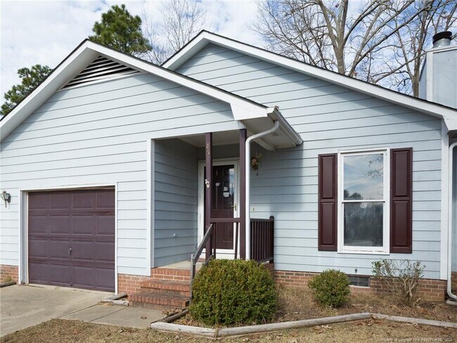 Building Photo - 851 Glen Reilly Dr