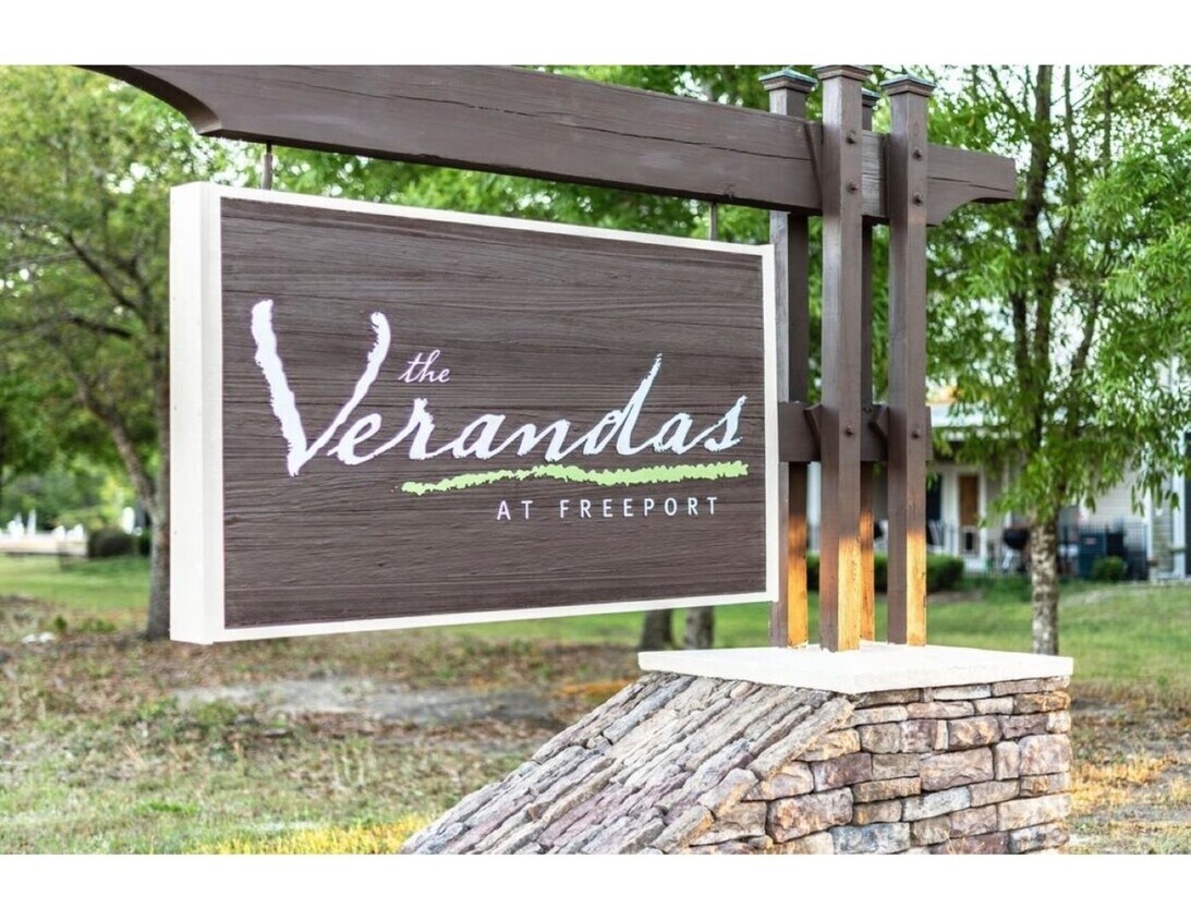 Foto principal - Beautiful 2/2.5 Townhouse in the heart of Freeport