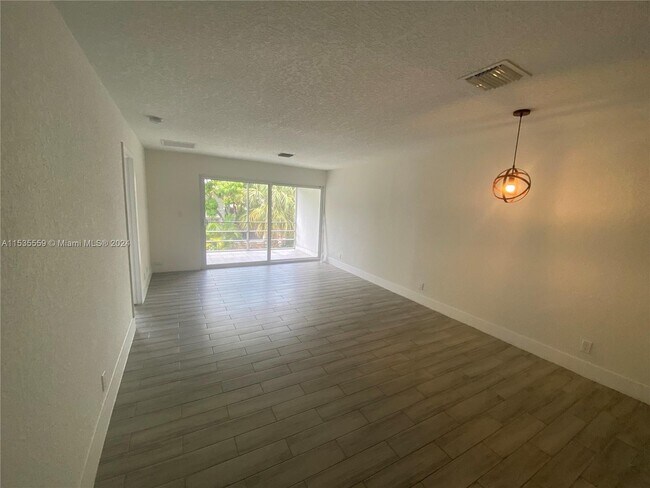 Building Photo - 3777 Northwest 78th Avenue, Hollywood, FL ...