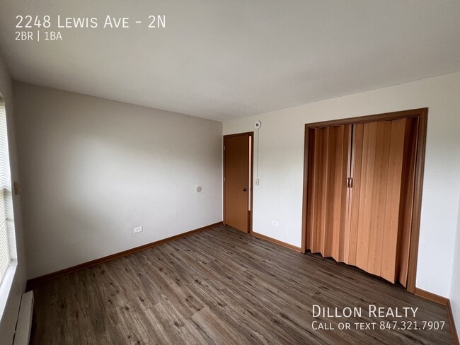 Building Photo - 2248 Lewis Ave