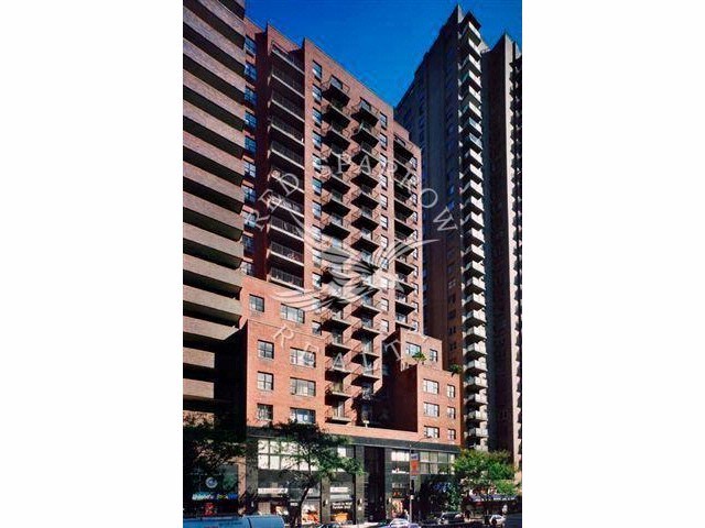 Primary Photo - 241 E 86th St
