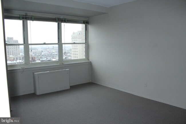 Building Photo - 1806 Rittenhouse Square