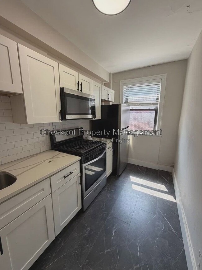 Interior Photo - Parkleigh