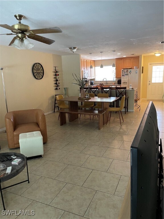 Foto del edificio - 4231 SE 19th Ave