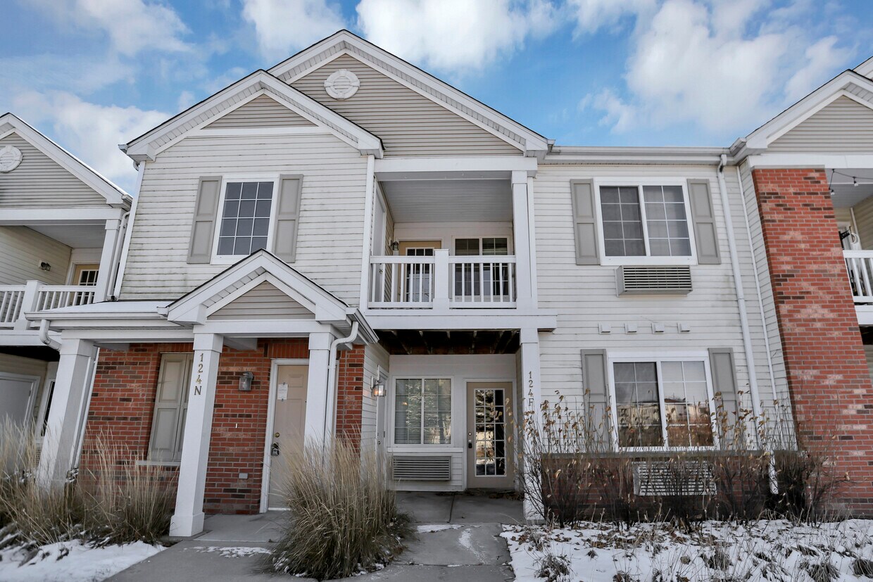 Primary Photo - 124 Bertram Dr