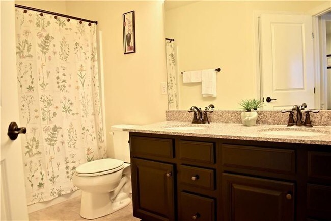Building Photo - Impressive Peters Township Home