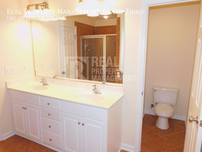 Foto del edificio - *Move In Special*  Beautiful 4BR/2.5BA Hom...