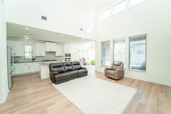 Foto del edificio - 20813 Carries Ranch Rd