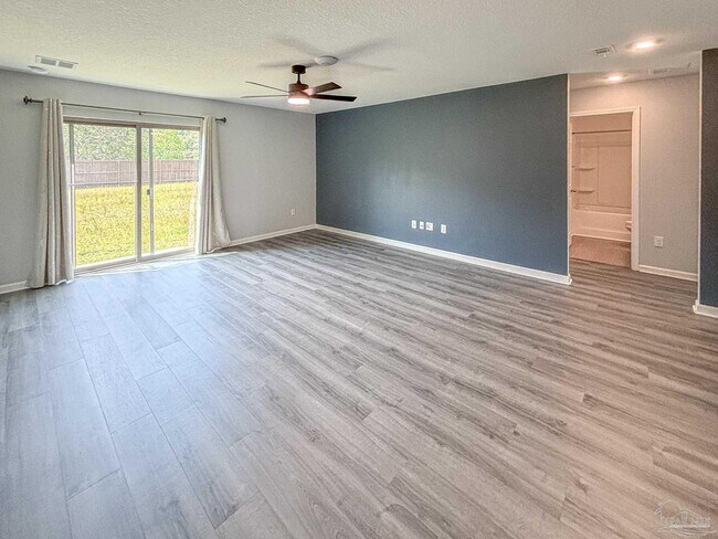 Building Photo - 8771 Schooner Ln