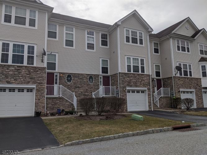 Foto principal - 56 Indian Field Dr