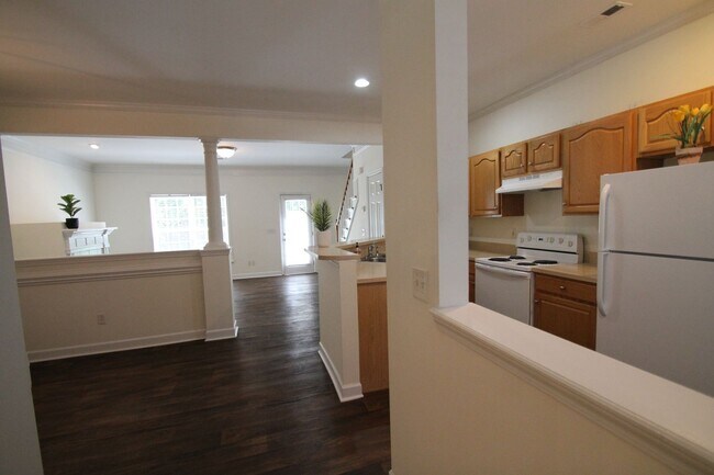 Foto del edificio - Exclusively offered by MUSE REALTY, LLC