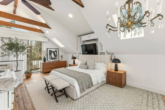 Foto del edificio - 264 Lake St