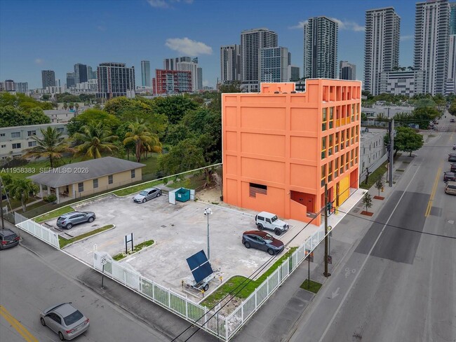 Foto del edificio - 123 NW 14th St