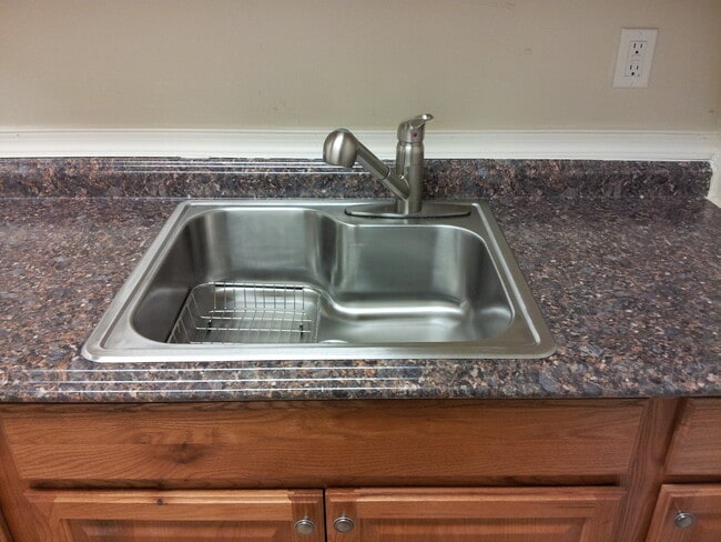 Foto del edificio - 220 Allison St NW