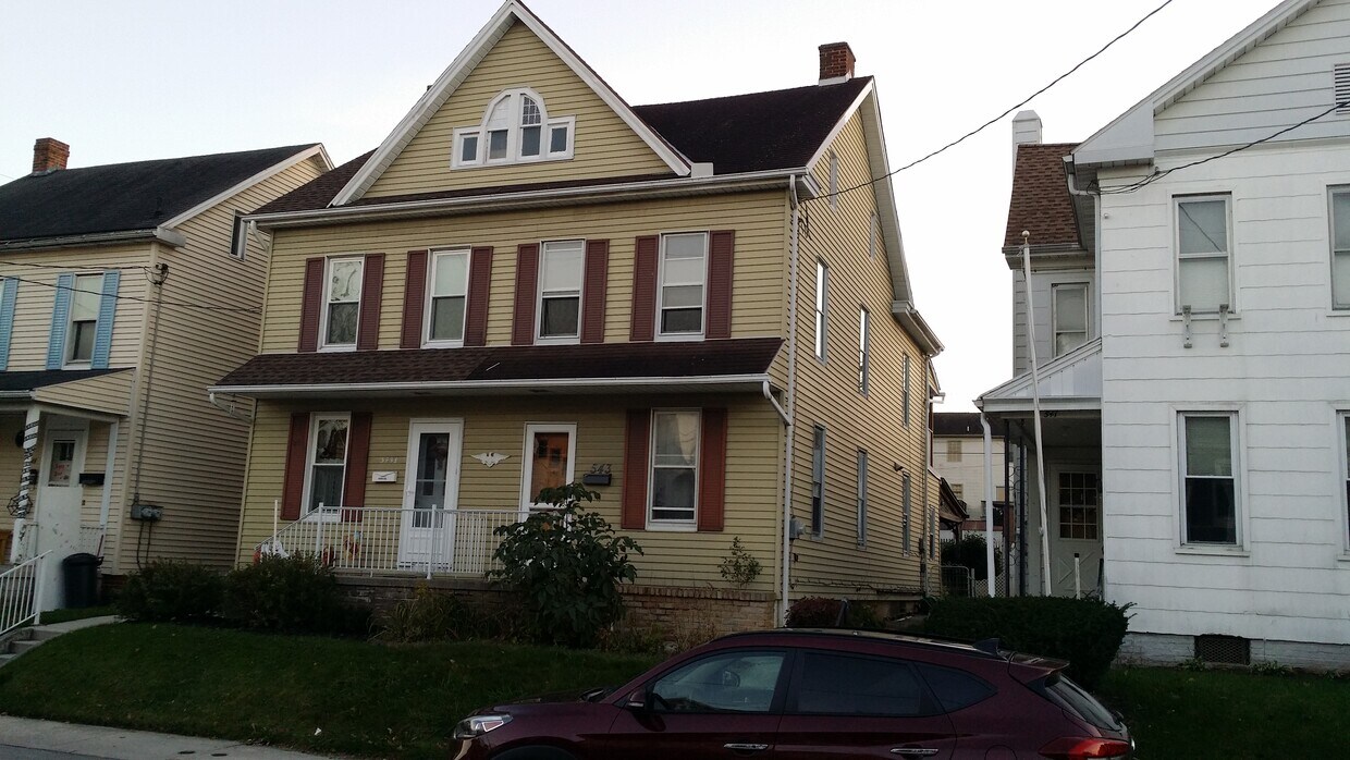 543 Baer Ave, Hanover, PA 17331 Townhome Rentals in Hanover PA