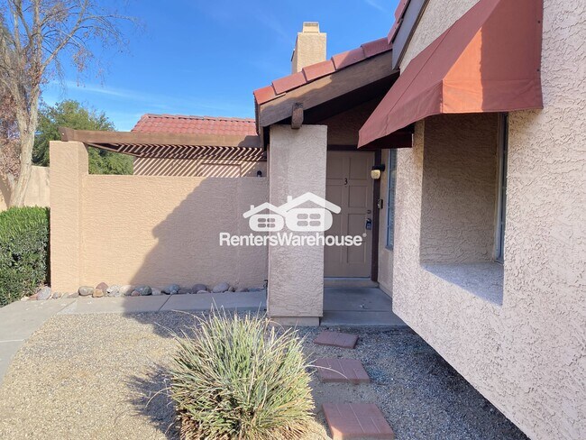 Foto del edificio - 2122 E Kirkland Ln