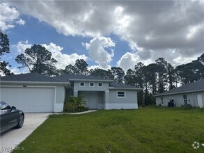 Building Photo - 719 Anaconda Ave S