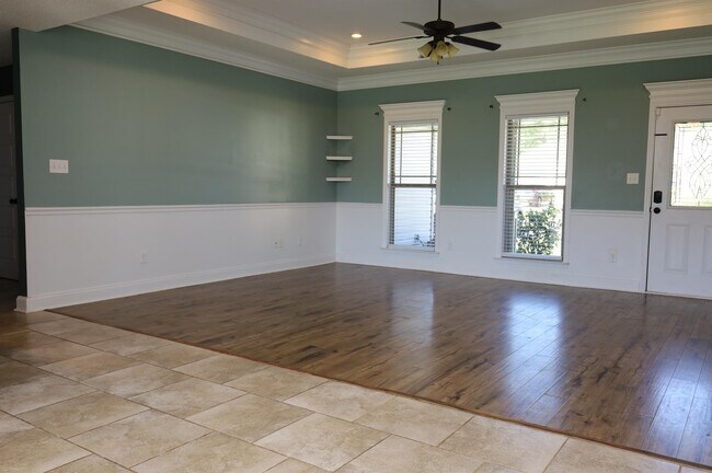 Foto del edificio - 3573 Butler Woods Dr