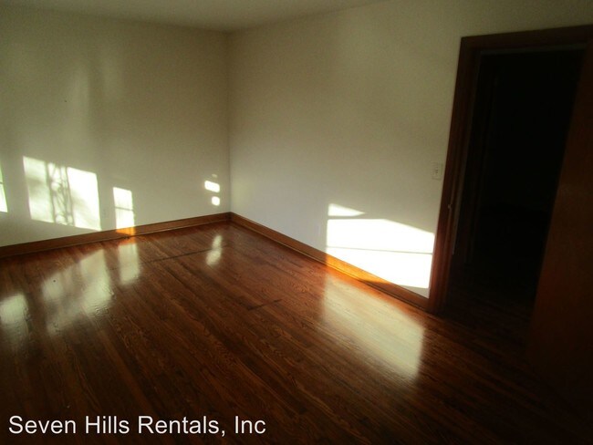 Foto del edificio - 2617 Maple Rd SE