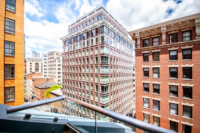 Building Photo - 99 Broad St