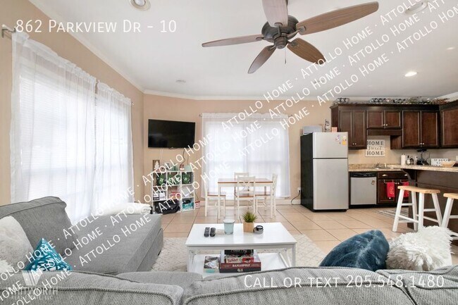 Building Photo - Fall 2025 - Walk to Class! 4-Bed/4-Bath Du...