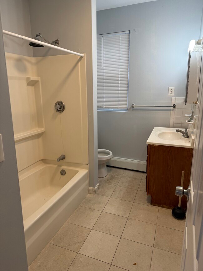 Foto del edificio - 75 Putnam St