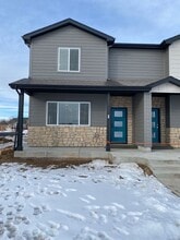 Building Photo - 6723 W 4th St