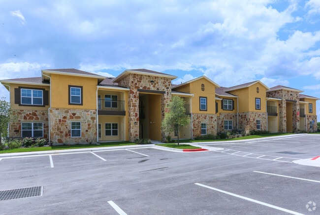 Building Photo - Fairway Landings at Plum Creek