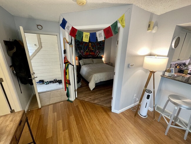 Building Photo - 4871 White Rock Cir