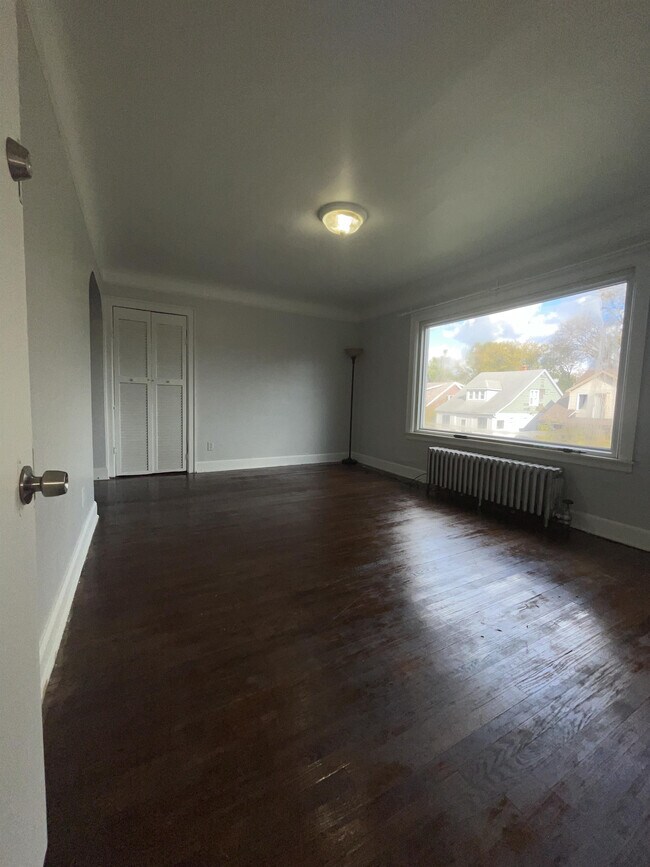 Foto del edificio - 5733 Lakewood St