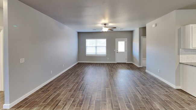 Building Photo - Brand New Construction 3 Bedroom 2 Bathroo...