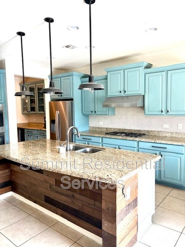 Building Photo - 12868 N Indian Palms Dr