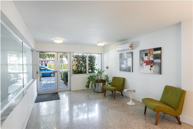 Foto del edificio - 1400 Lincoln Rd