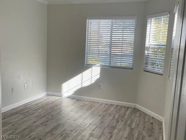 Foto del edificio - 2549 Citrus Garden Cir